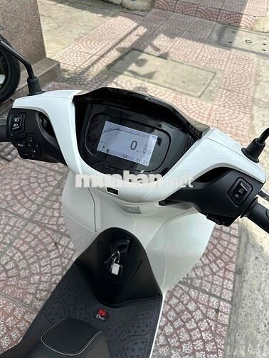 Honda SH 160i 6/2026 Trắng 86 km Bao Sang Tên