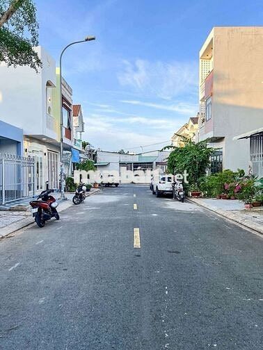 NHÀ TRỆT LẦU - KHU TĐC NHI ĐỒNG