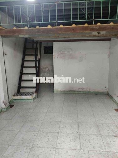 NHÀ 3TẦNG CŨ, CẢI TẠO ĐƯỢC - BÀ ĐIỂM, HÓC MÔN - DT 28M2 (3,5X9) HẺM 3M