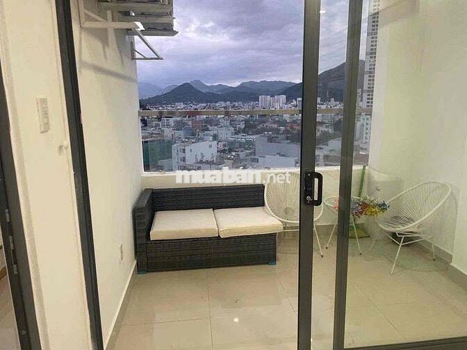 Cho thuê căn hộ góc view biển Napoleon Nha Trang