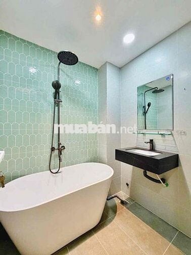 BÁN NHÀ 3 LẦU KHU LAM SƠN. 6 TỶ 1