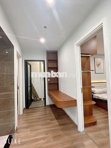 Bán gấp căn 2 ngủ, diện tích 55m, giá 3.8 tỷ tại Vinhomes Smart City