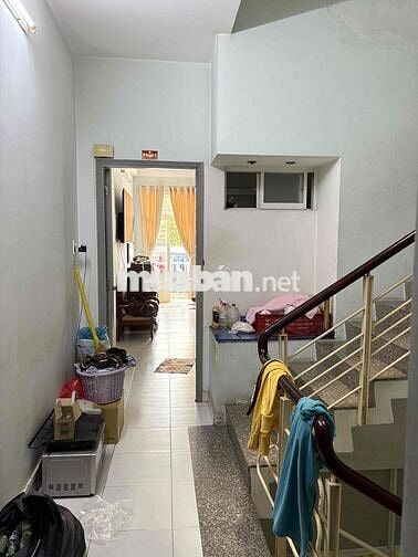 Nhà quận Binh Tân cũ chính chủ ket tiền bán gấp.