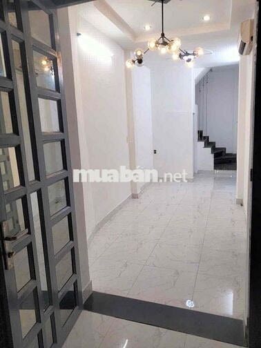 Cho thuê nhà nguyên căn Đường Thích Quảng Đức Quận PN