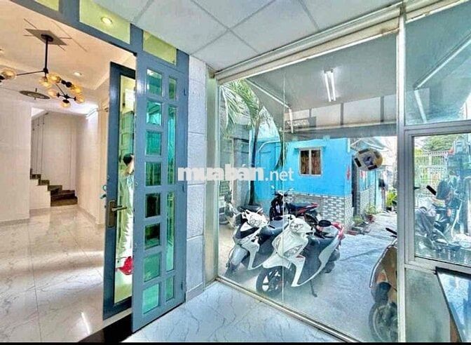 Cho thuê nhà nguyên căn Đường Thích Quảng Đức Quận PN