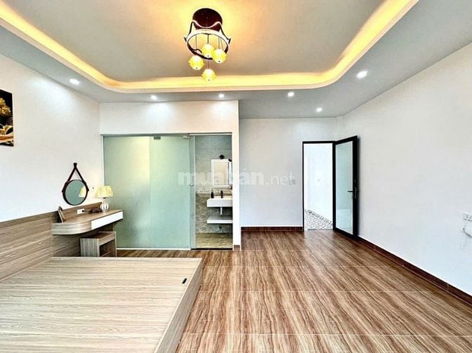 ĐÀ NẴNG - NHÀ ĐỘC LẬP MỚI TINH,NGAY NGÃ 5 COOP MART