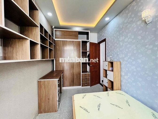 NHÀ ĐẸP FULL NỘI THẤT 2 PHÒNG NGỦ HẺM 911// QUANG TRUNG