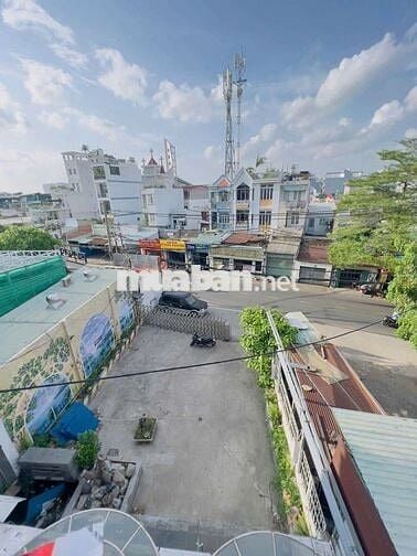 cho thuê nhà mặt tiền lê đức thọ 10x50 đúc 3 lầu tiện kd giá 65tr