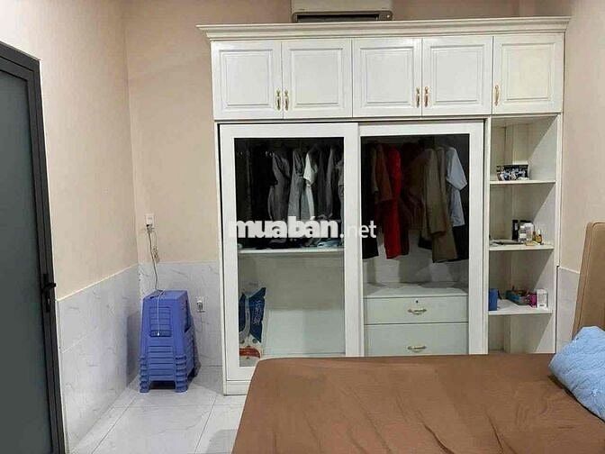 CHO THUÊ BIỆT THỰ  SÂN RỘNG ĐẬU NHIỀU XE 4PN 4WC Ở + VPCTY+ DẠY HỌC