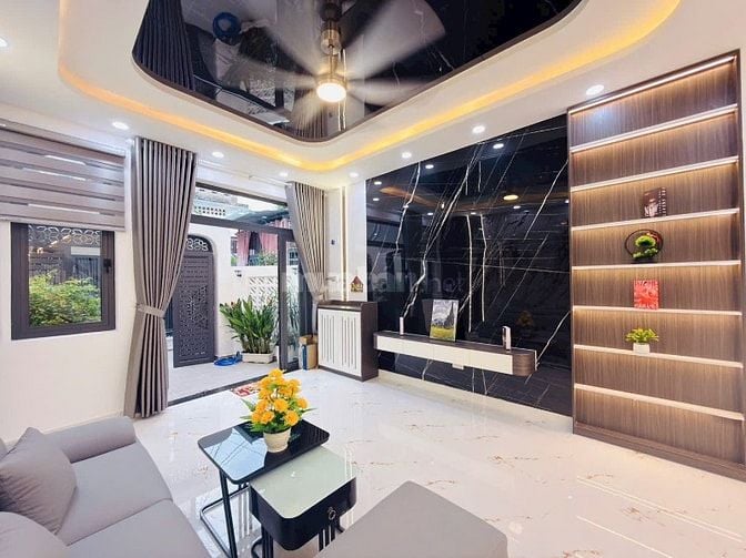 ⭐️Nhà DT:4x15m tuyệt đẹp Cao cấp góc 2 mặt hẻm Nguyễn Kiệm, P3.