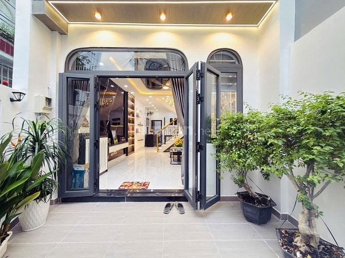 ⭐️Nhà DT:4x15m tuyệt đẹp Cao cấp góc 2 mặt hẻm Nguyễn Kiệm, P3.