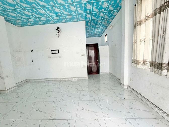 BÁN NHÀ HẺM CẠNH CẦU TÂN THUẬN 2