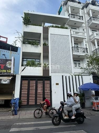 48 Tỷ! Bán MT Ngang HIẾM Nguyễn Văn Đậu Bình Thạnh - 8x22,5m - 4 Tầng