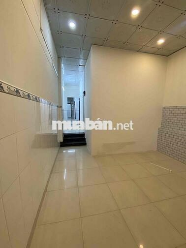 PHÒNG MẶT TIỀN VƯỜN LÀI Q12 - PHÒNG HIẾM - GIÁ 2tr2
