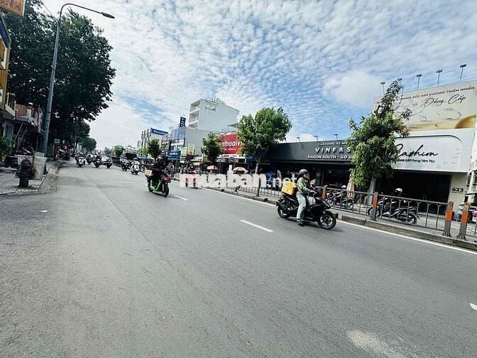 CHO THUÊ NHÀ GÓC 2MT QUANG TRUNG P11 GÒ VẤP SÁT BV GÒ VẤP NGÃ TƯ TN