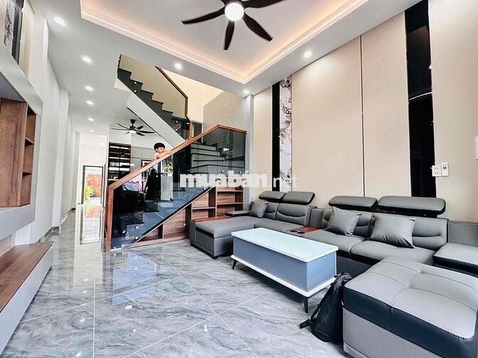 BÁN NHÀ TDM - PHÚ HOÀ 100% mới 4x30 - sân rộng