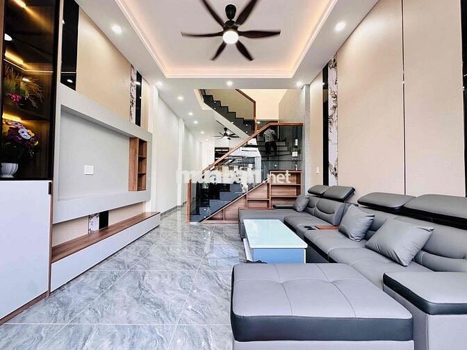 BÁN NHÀ TDM - PHÚ HOÀ 100% mới 4x30 - sân rộng