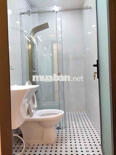 Bán nhà 4x10m, Tỉnh Lộ 10, gần chợ Bà hom cũ, Quận BT