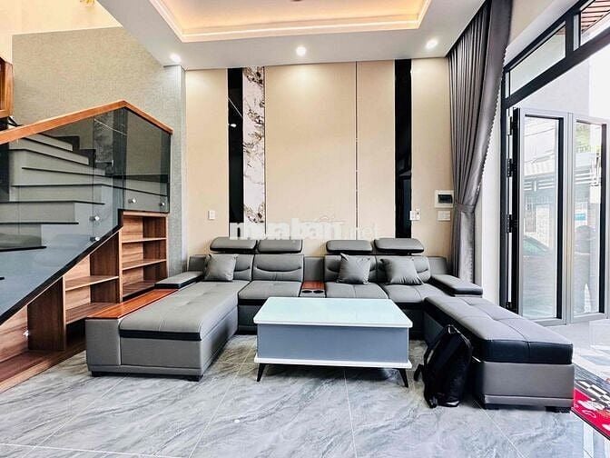 BÁN NHÀ TDM - PHÚ HOÀ 100% mới 4x30 - sân rộng