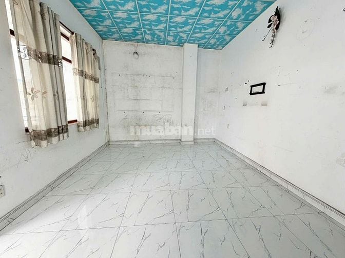 BÁN NHÀ HẺM CẠNH CẦU TÂN THUẬN 2