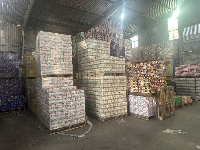 Cần tuyển phụ xe giao hàng bia nước ngọt....