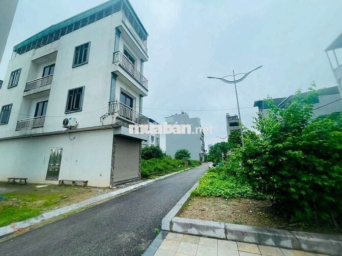 Nhà Mặt Tiền TĐC Thượng Thanh–90m² – Ô Tô Tránh–Làm Kho, Chỉ 10 Triệu