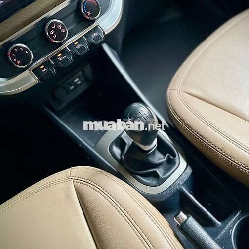Kia Rio 2016 Trắng Số sàn 115.000 km