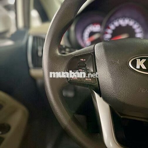 Kia Rio 2016 Trắng Số sàn 115.000 km