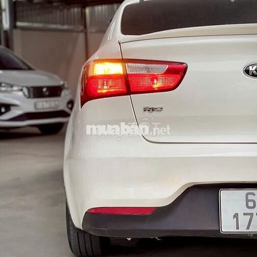 Kia Rio 2016 Trắng Số sàn 115.000 km