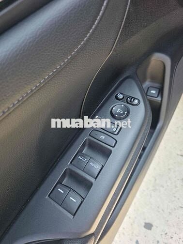 Honda Civic 1.8G 2020 80.000km Đen siêu đẹp