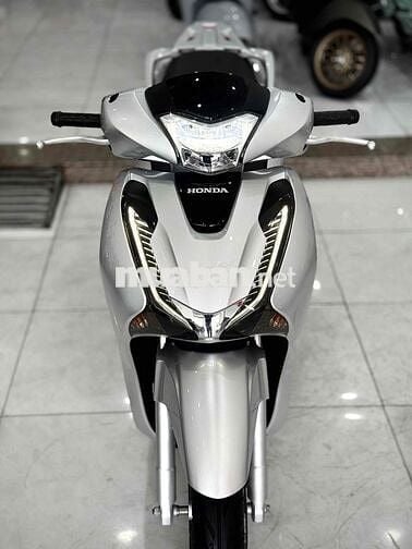 SH125 2018 Lướt chính chủ ký  ( Hỗ trợ Trả GÓP )