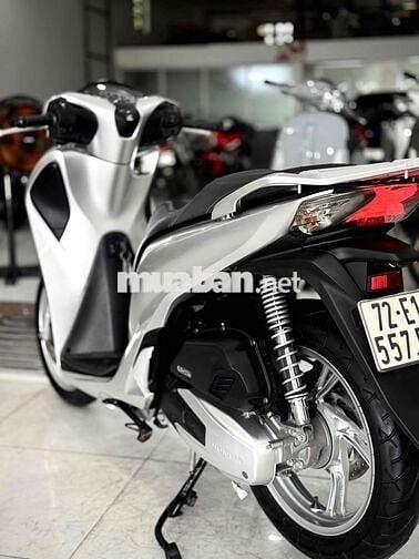SH125 2018 Lướt chính chủ ký  ( Hỗ trợ Trả GÓP )
