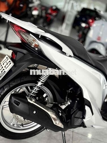 SH125 2018 Lướt chính chủ ký  ( Hỗ trợ Trả GÓP )