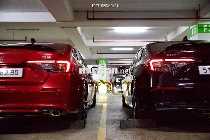 Cặp CIVIC RS 2023 và CIVIC RS HEV 2025 SIÊU MỚI