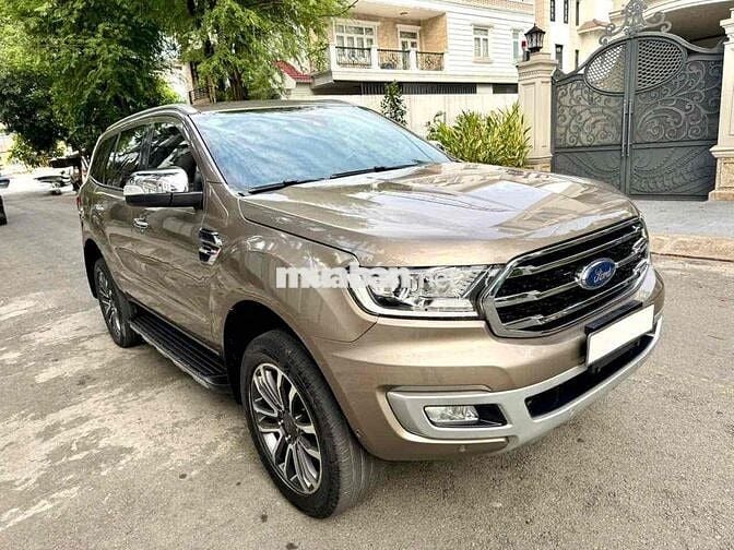 Ford Everest 2019 Titanium 2.0 Vàng cát