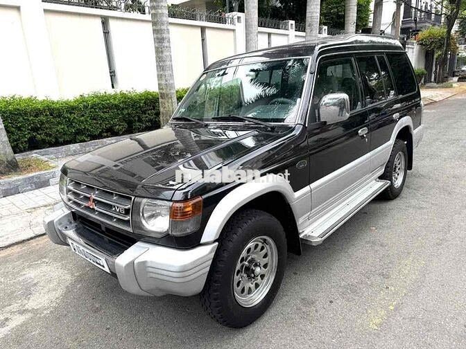Mitsubishi Pajero V33VH 2006 Số sàn Đen
