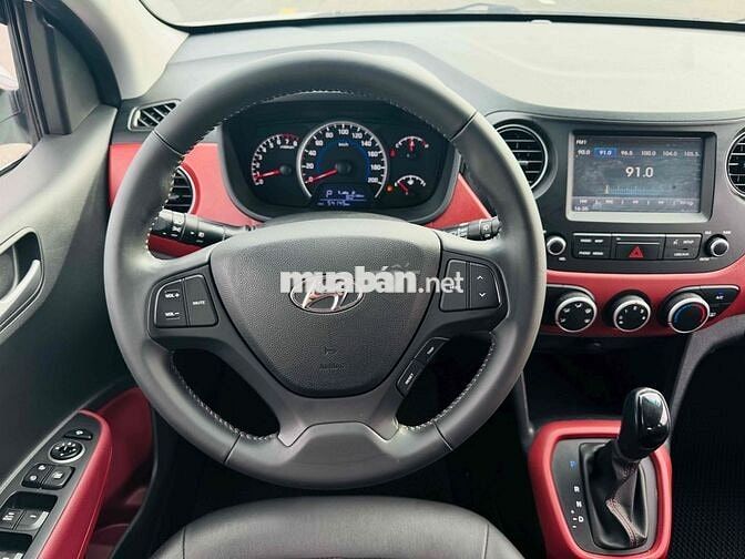 Hyundai i10 1.2AT GLS 2019 Trắng Tự động
