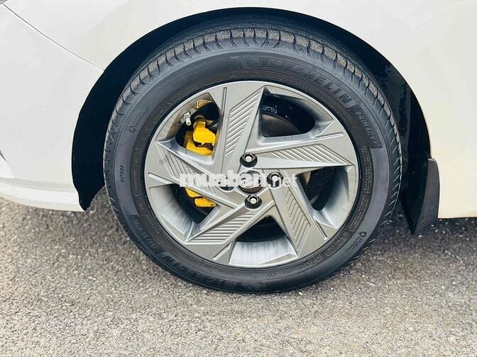 Hyundai Accent 1.4AT ATH 2021 Trắng