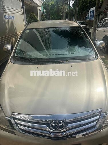 Toyota Innova J 2009 Vàng cát 7 chỗ