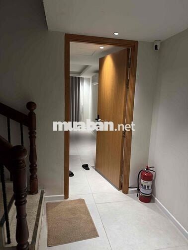 nhượng lại hợp đồng lầu trệt CHDV mới