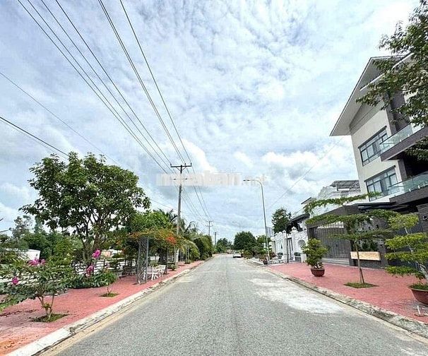 Nền biệt thự 650m2 hướng Đông Nam kdc 586 view sông, C. Răng - 19,5 ty