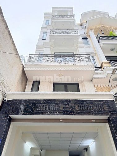 Bán nhà có THANG MÁY làm CHDV góc 2 mặt hẻm xe hơi 5m khu VIP Nguyễn V
