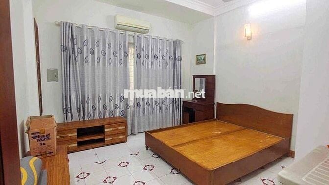 50M2 x 4.5m - 5NGủ - Ô Tô Vào Nhà - Nhỉnh 15Tỷ - Cầu Giấy - Vuông Vắn