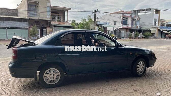 Daewoo Xanh đậm
