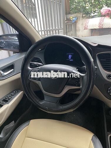 Hyundai Accent 2018 Số tự động Đen