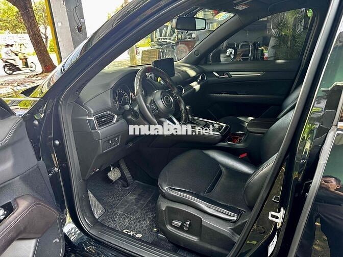 Mazda CX8 Deluxe 2022 Đen 5 vạn km