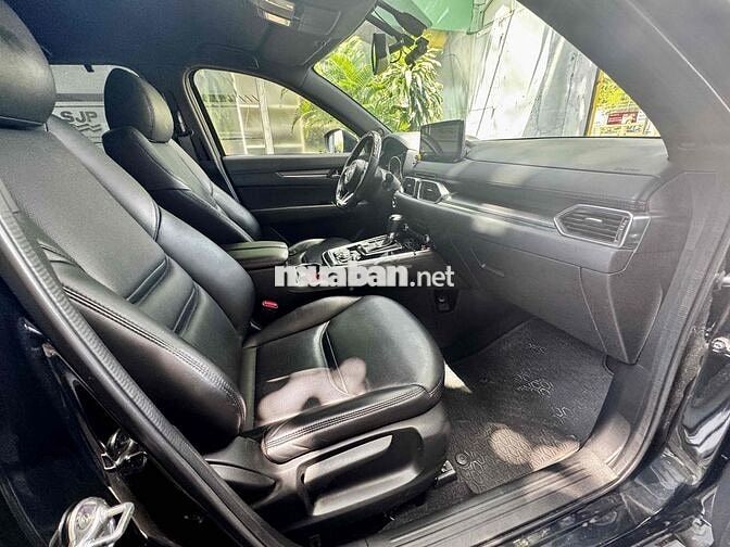 Mazda CX8 Deluxe 2022 Đen 5 vạn km