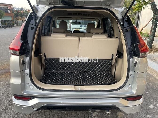 Mitsubishi Xpander 2018 Bạc Vài vạn km