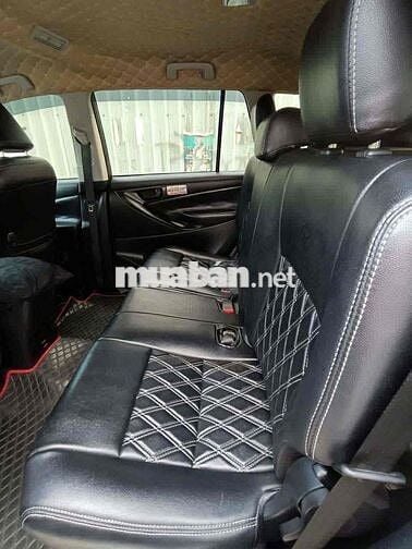 Toyota Innova 2019 Xám