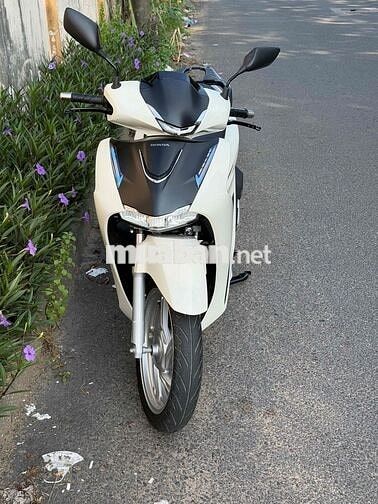 Honda SH 160 ABS Dk 1/2026 Trắng 6000 Km Bs NKCT